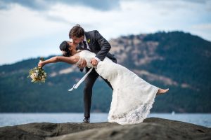 Bride-and-Groom-on-the-cliff-by-the-sea